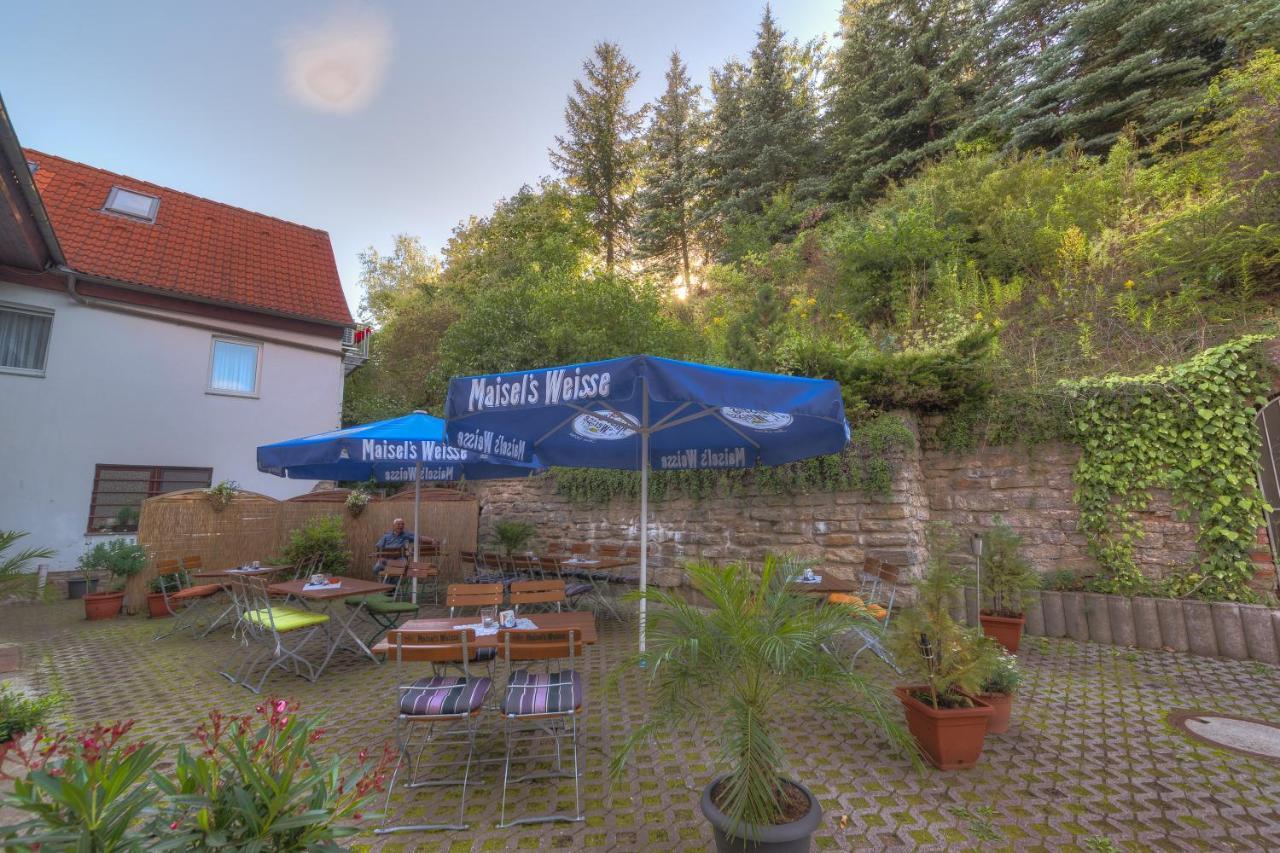 Hotel - Pension & Gaststaette "Alter Koenig" Hettstedt Екстериор снимка