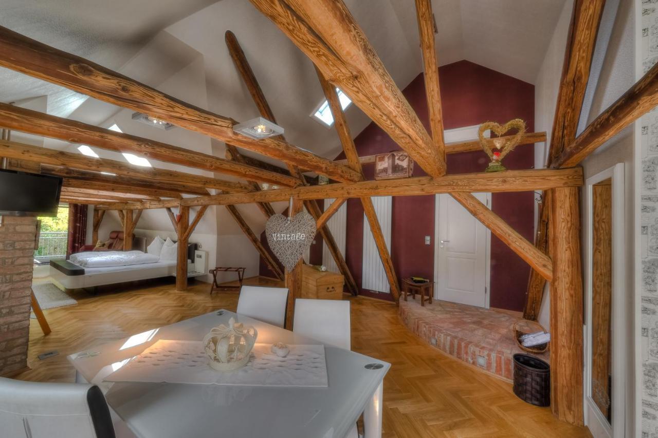 Hotel - Pension & Gaststaette "Alter Koenig" Hettstedt Екстериор снимка